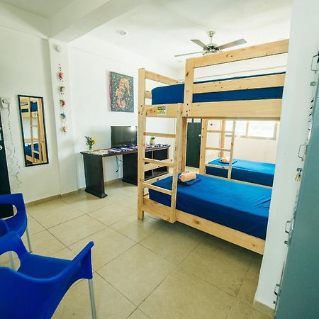 The Mermaid Hostel Beach (Adults Only) Канкун Екстер'єр фото