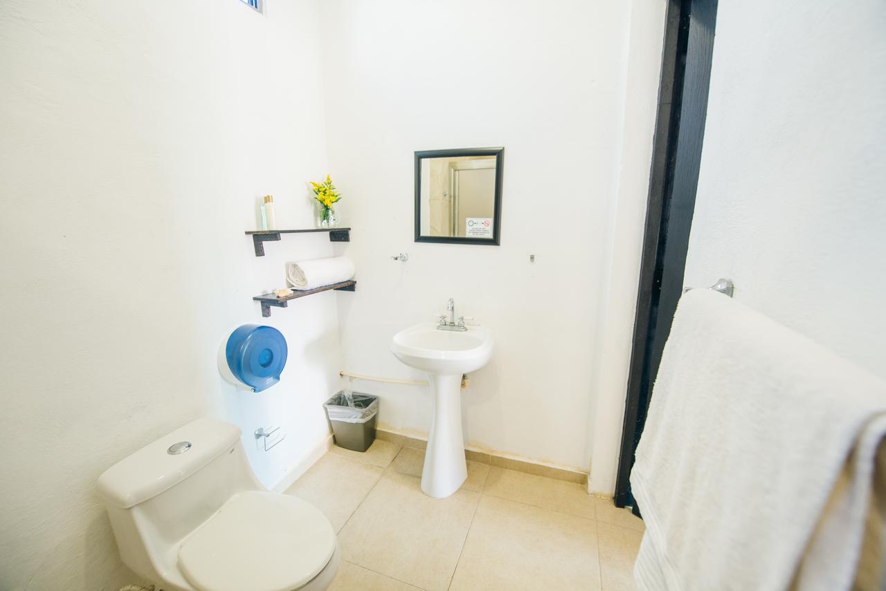 The Mermaid Hostel Beach (Adults Only) Канкун Екстер'єр фото